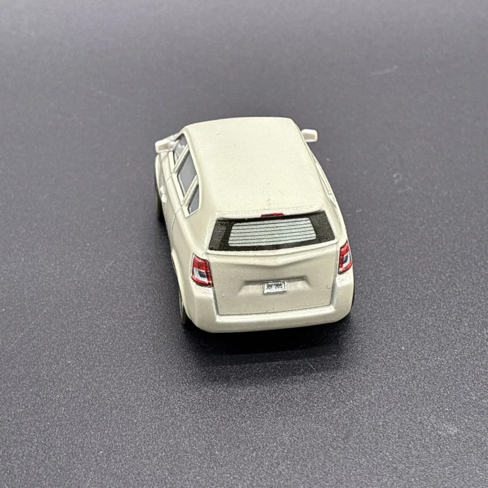 Disney Pixar Cars Melissa Bernabrake Gray Minivan Diecast Car Mattel